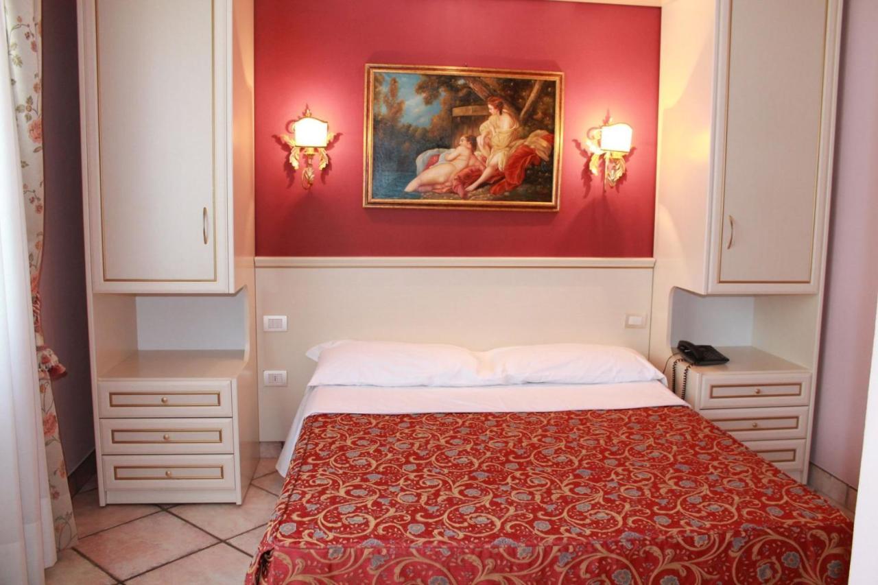 Hotel Monna Lisa Vinci Exterior foto